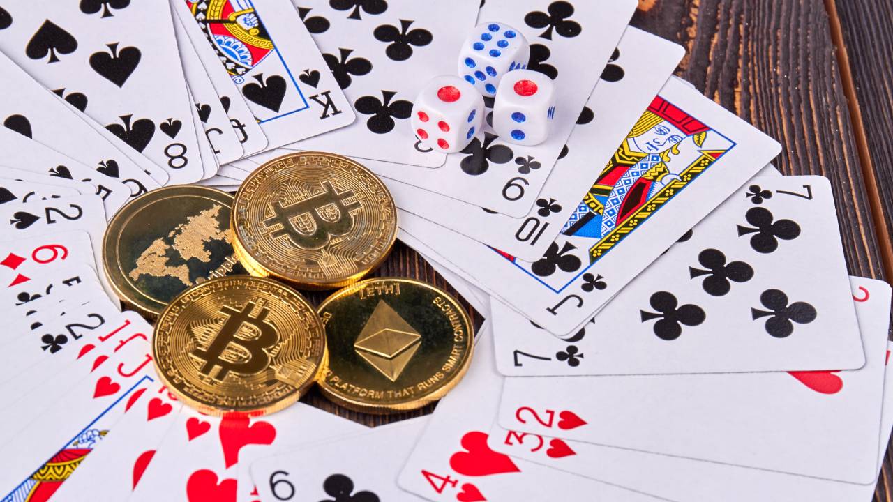 Pros and Cons of Bitcoin Online Casinos